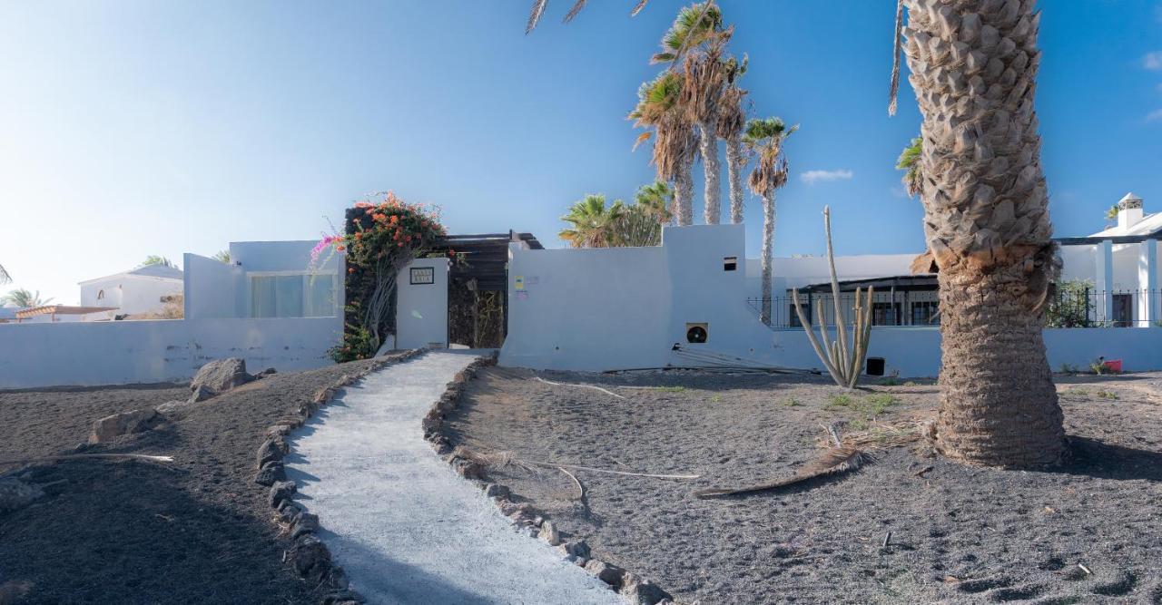 House First Line Of The Sea Villa Costa Teguise Eksteriør billede