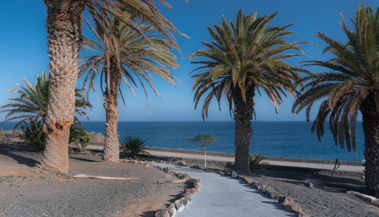 House First Line Of The Sea Villa Costa Teguise Eksteriør billede